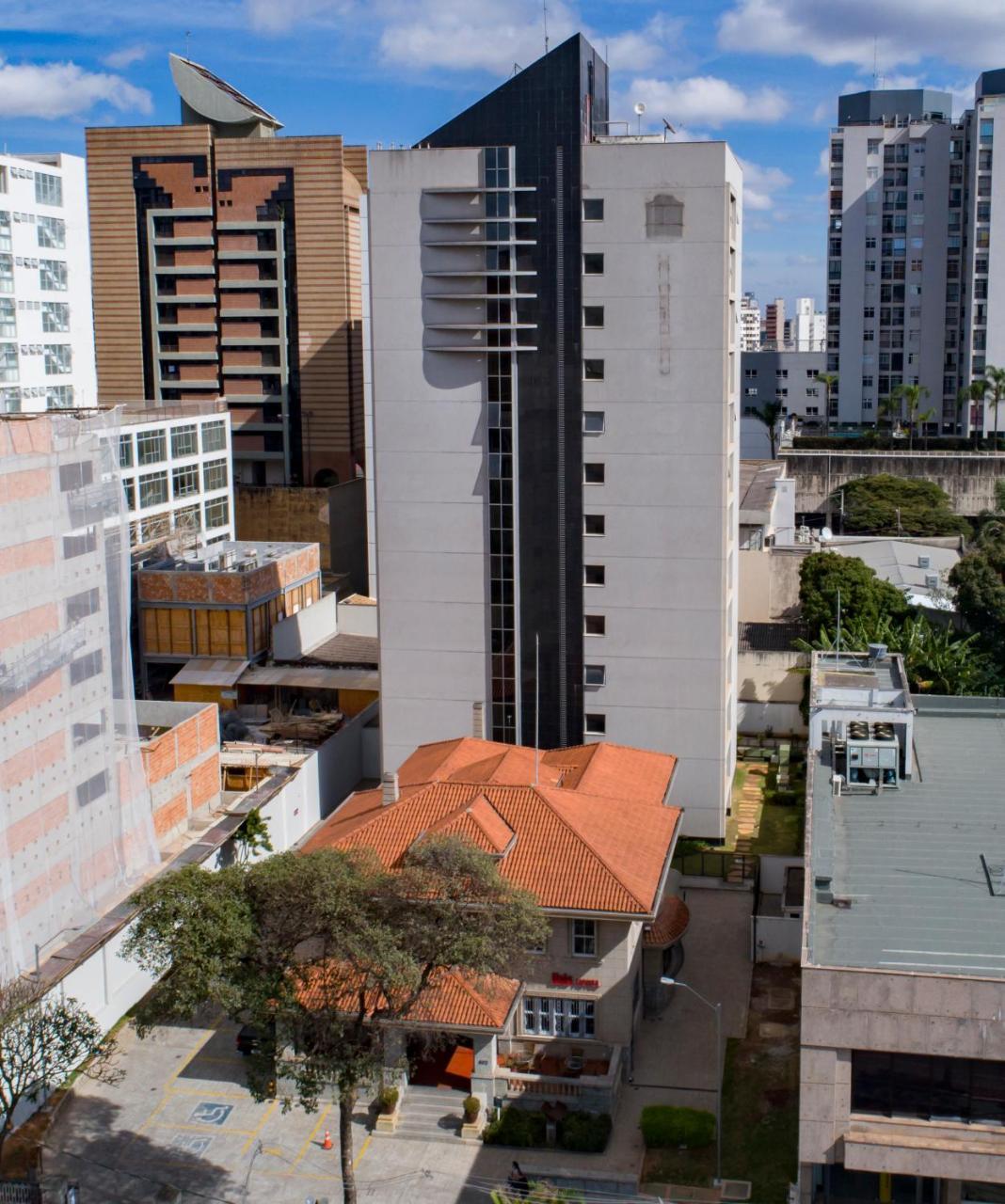 Hotel Ibis Belo Horizonte Liberdade Exterior foto
